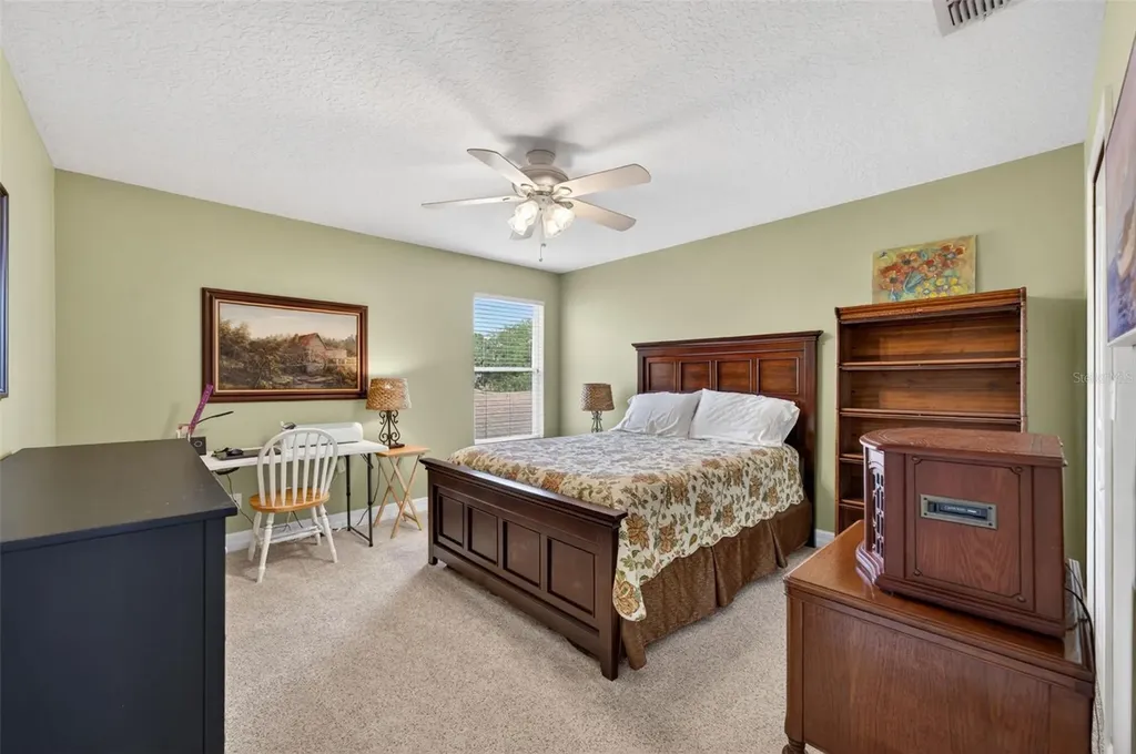 638 Autumn Oaks Loop Winter Garden FL 34787