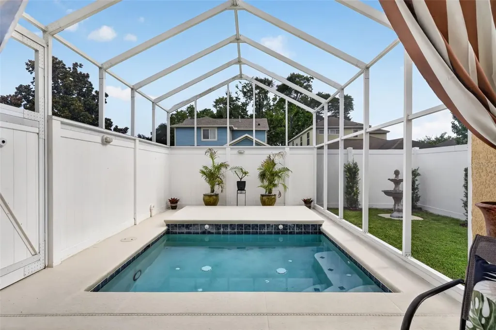 638 Autumn Oaks Loop Winter Garden FL 34787