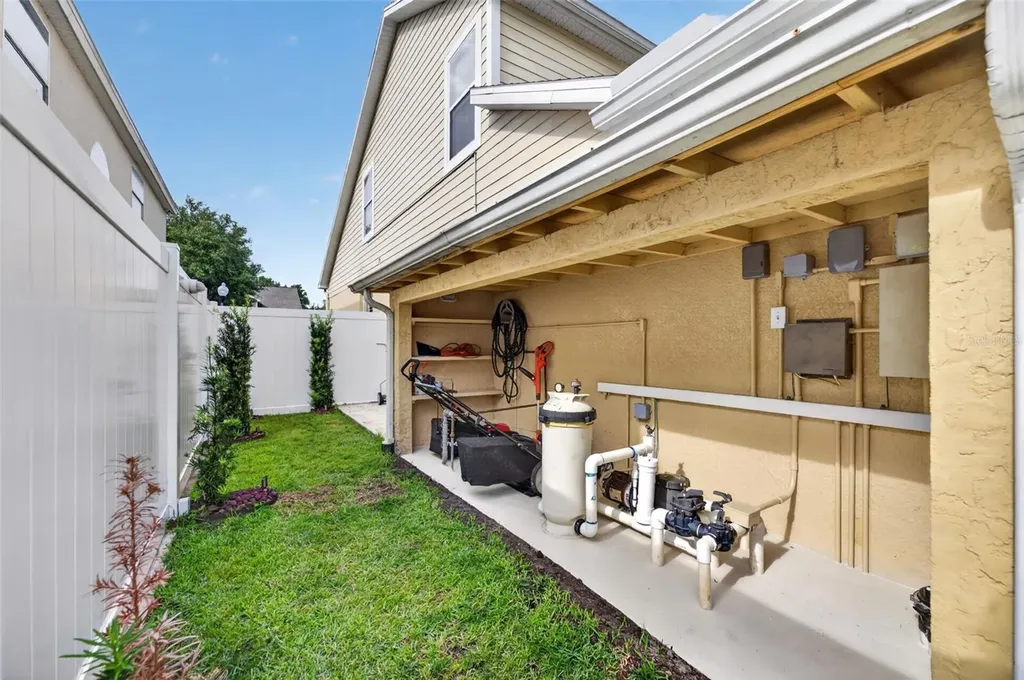 638 Autumn Oaks Loop Winter Garden FL 34787