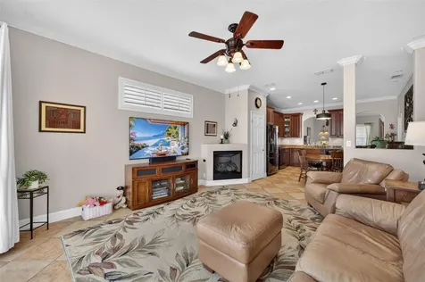 638 Autumn Oaks Loop Winter Garden FL 34787