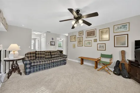 638 Autumn Oaks Loop Winter Garden FL 34787