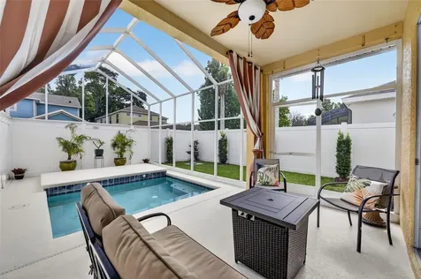 638 Autumn Oaks Loop Winter Garden FL 34787