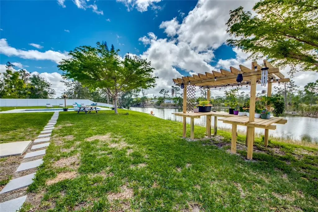 2012 NE 33rd Lane Cape Coral FL 33909