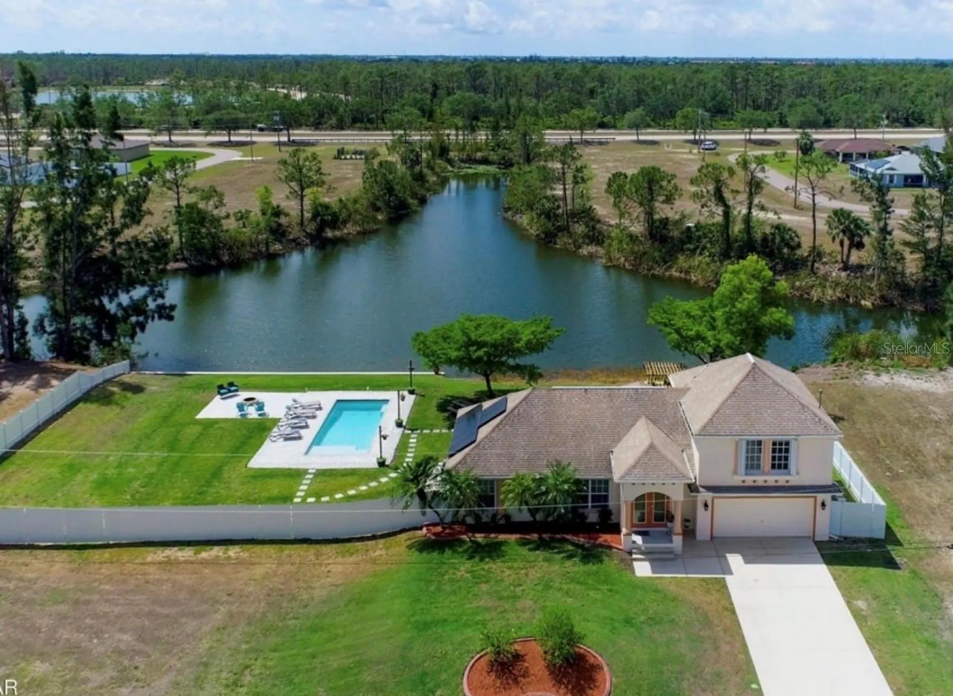 Cape Coral FL, 2012 NE 33rd Lane