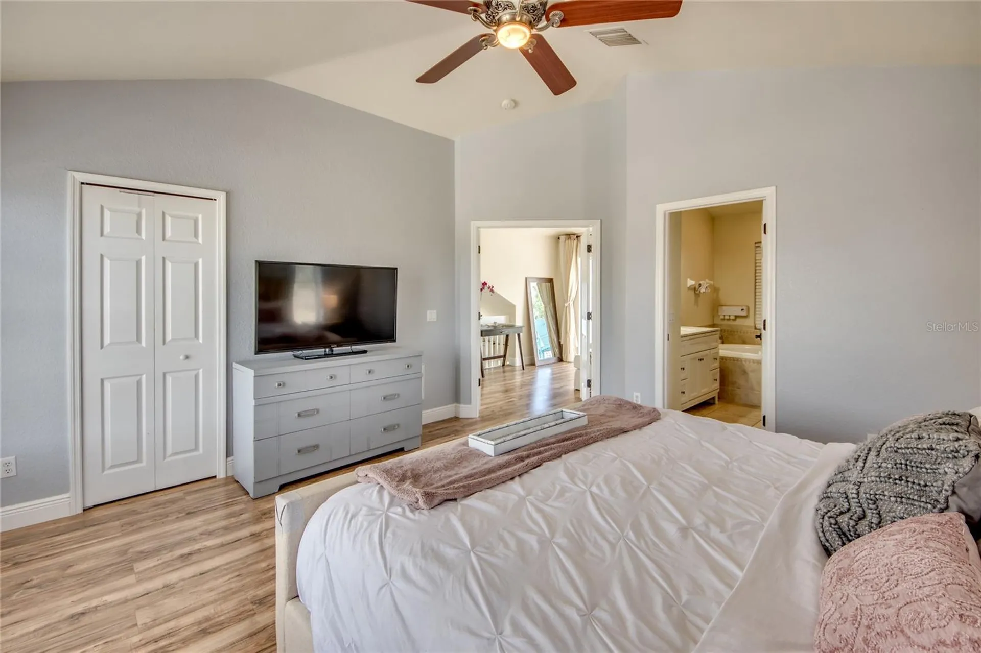 2012 NE 33rd Lane Cape Coral FL 33909