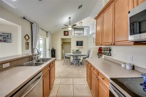 2012 NE 33rd Lane Cape Coral FL 33909