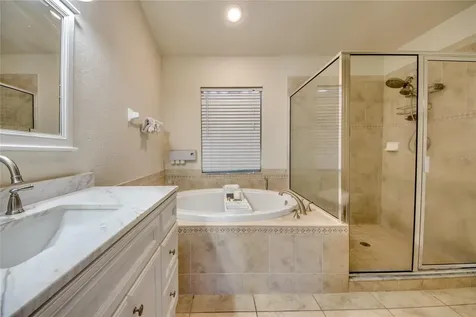 2012 NE 33rd Lane Cape Coral FL 33909
