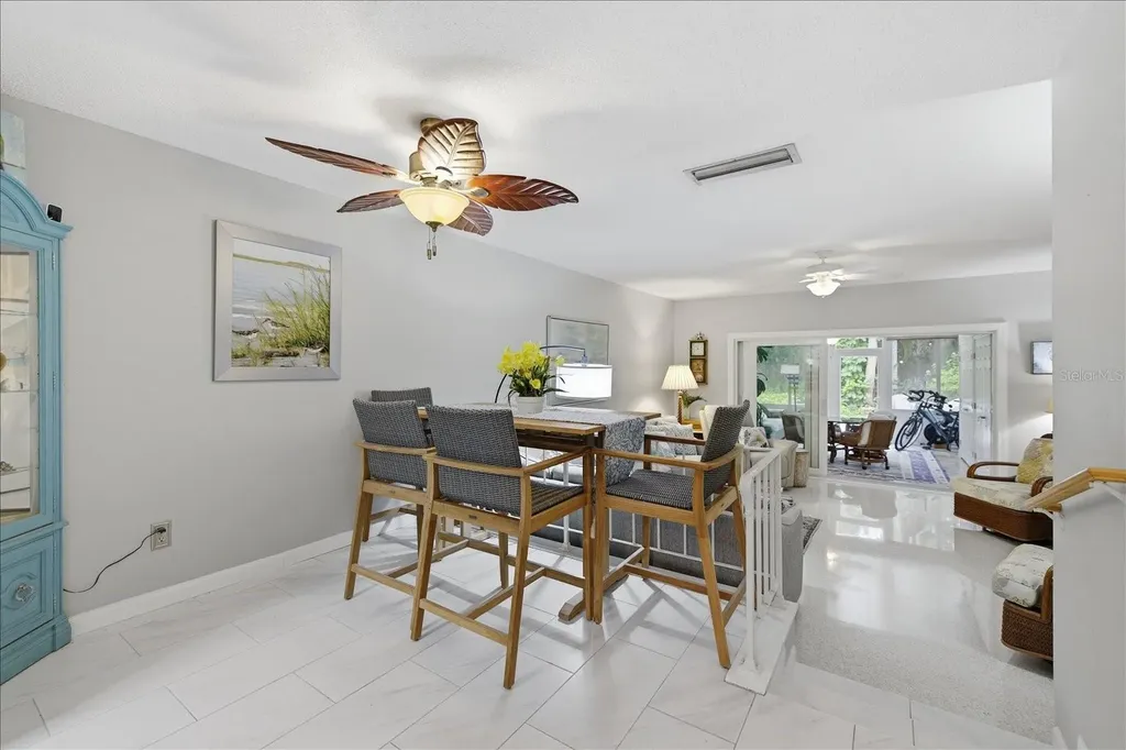 707 W Venice Avenue Venice FL 34285
