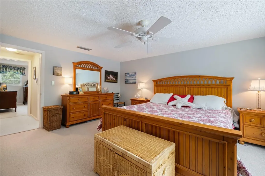 707 W Venice Avenue Venice FL 34285