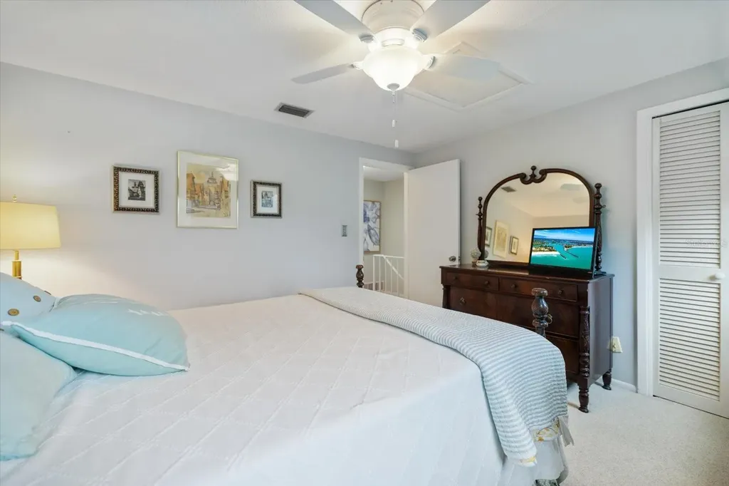 707 W Venice Avenue Venice FL 34285