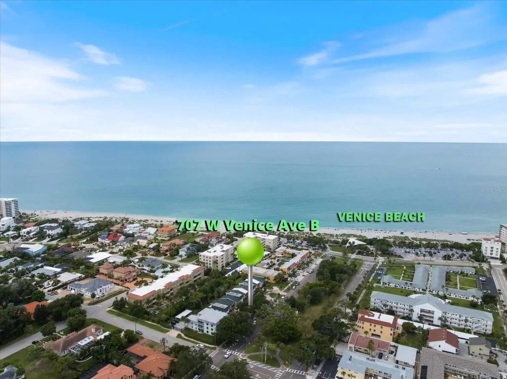 707 W Venice Avenue Venice FL 34285