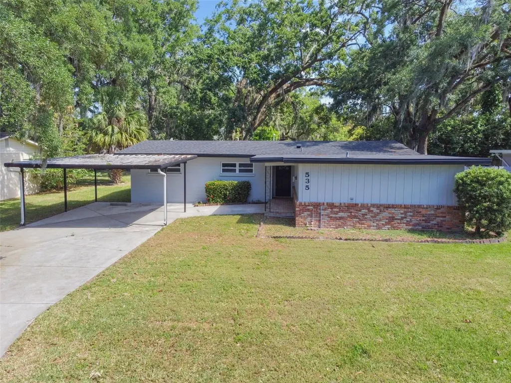 535 W Palmeden Drive Lakeland FL 33803