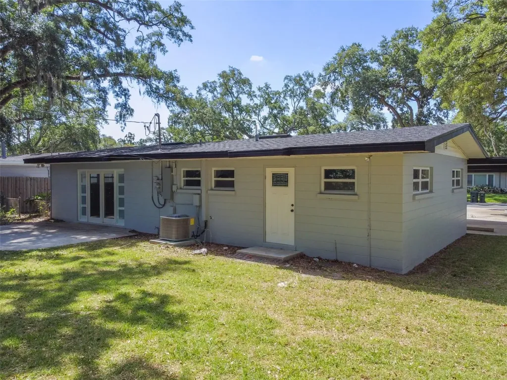 535 W Palmeden Drive Lakeland FL 33803