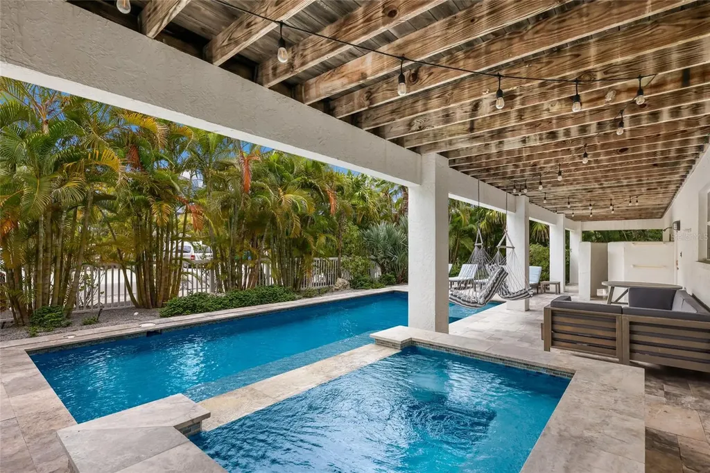 115 Hammock Road Anna Maria FL 34216
