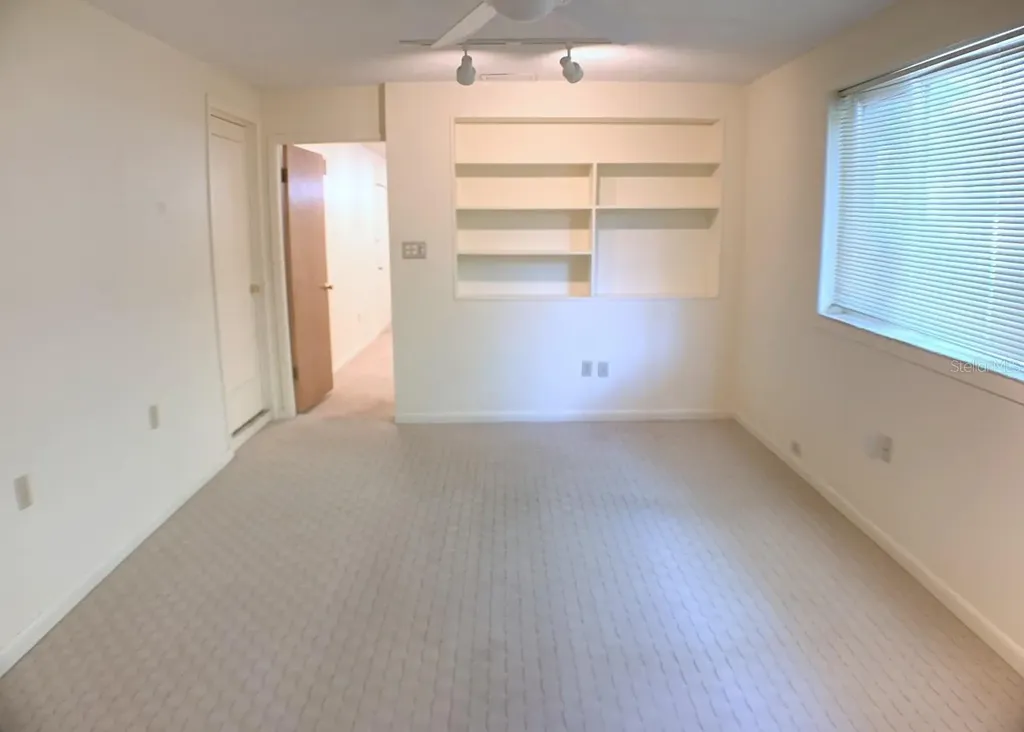 2814 W Price Avenue Tampa FL 33611