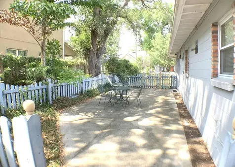 2814 W Price Avenue Tampa FL 33611