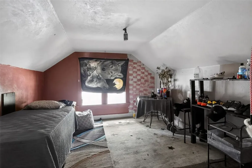 103 E Magnolia Street Kissimmee FL 34744