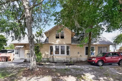 103 E Magnolia Street Kissimmee FL 34744