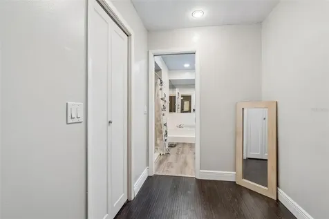 1425 Poinsettia Avenue Tarpon Springs FL 34689