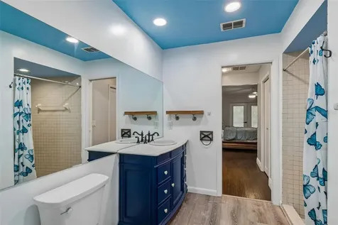 1425 Poinsettia Avenue Tarpon Springs FL 34689
