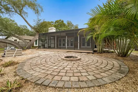 1425 Poinsettia Avenue Tarpon Springs FL 34689