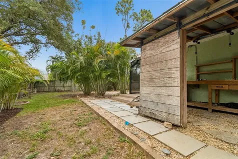1425 Poinsettia Avenue Tarpon Springs FL 34689