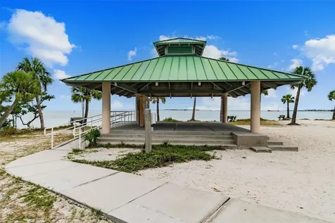 1425 Poinsettia Avenue Tarpon Springs FL 34689