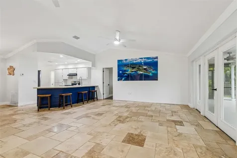 1425 Poinsettia Avenue Tarpon Springs FL 34689