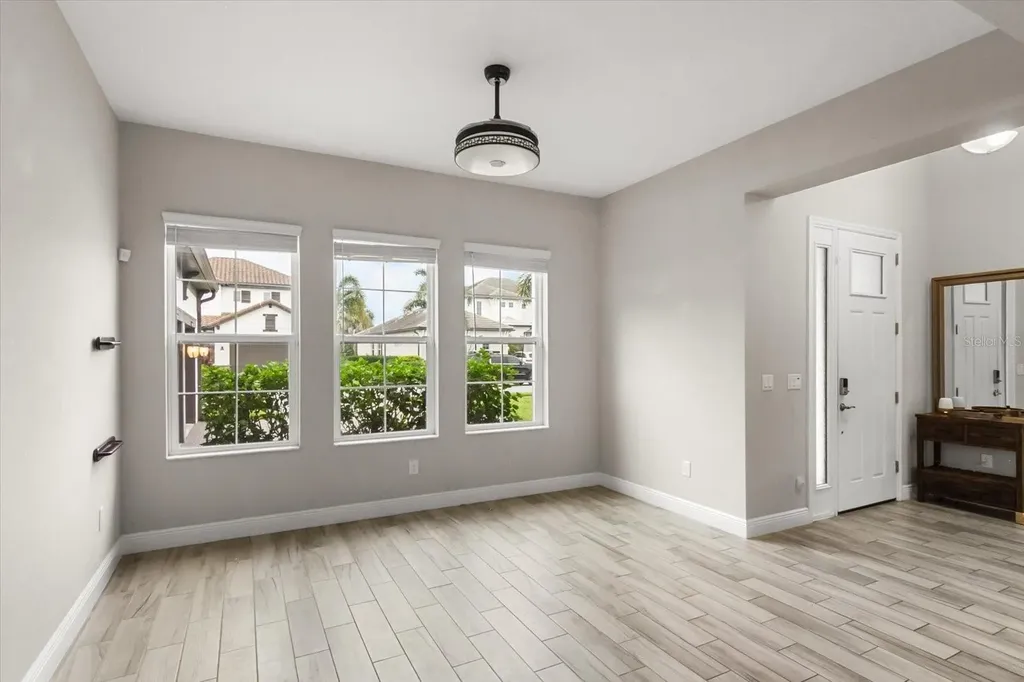 6325 Rivo Lakes Boulevard Sarasota FL 34241