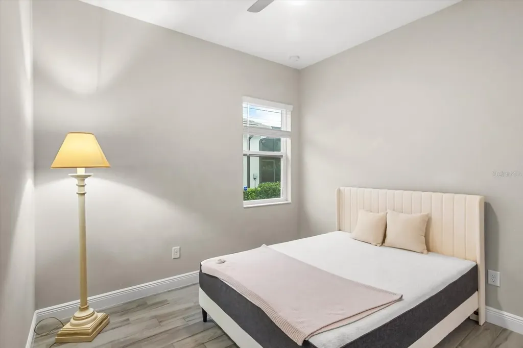 6325 Rivo Lakes Boulevard Sarasota FL 34241