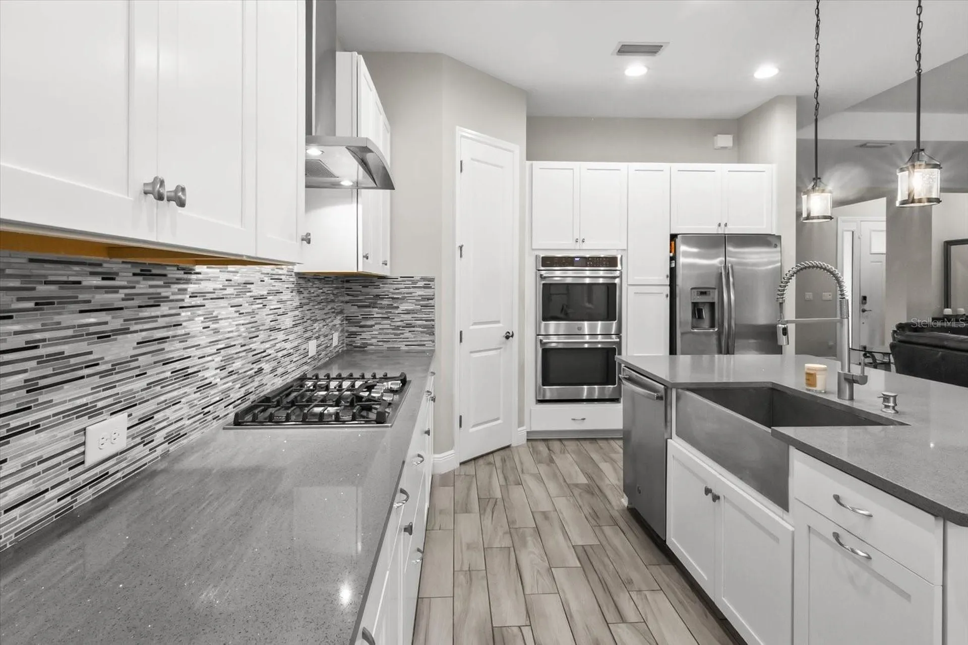 6325 Rivo Lakes Boulevard Sarasota FL 34241