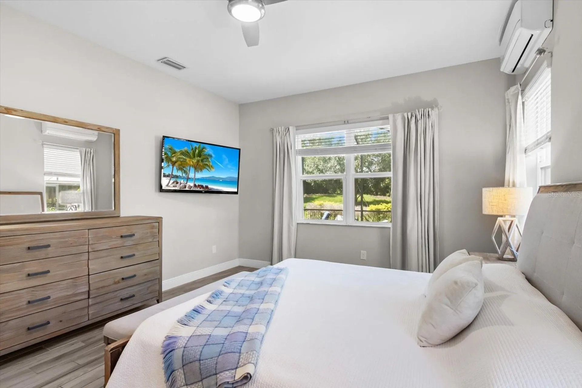 6325 Rivo Lakes Boulevard Sarasota FL 34241