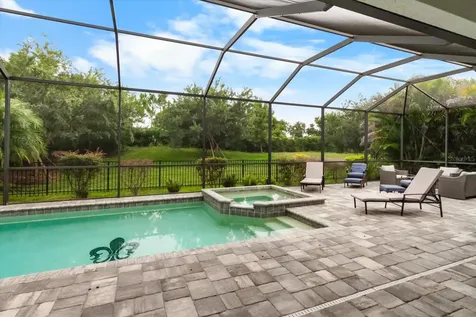 6325 Rivo Lakes Boulevard Sarasota FL 34241