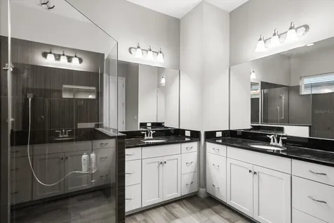 6325 Rivo Lakes Boulevard Sarasota FL 34241