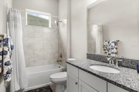 6325 Rivo Lakes Boulevard Sarasota FL 34241