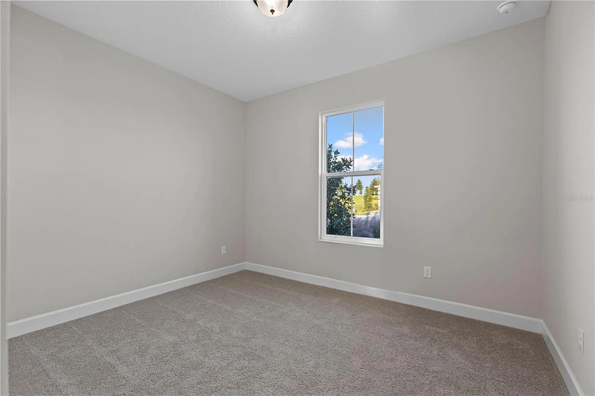 1617 Bellagio Loop Tavares FL 32778