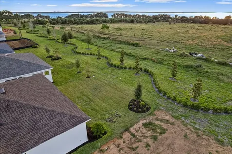 1617 Bellagio Loop Tavares FL 32778