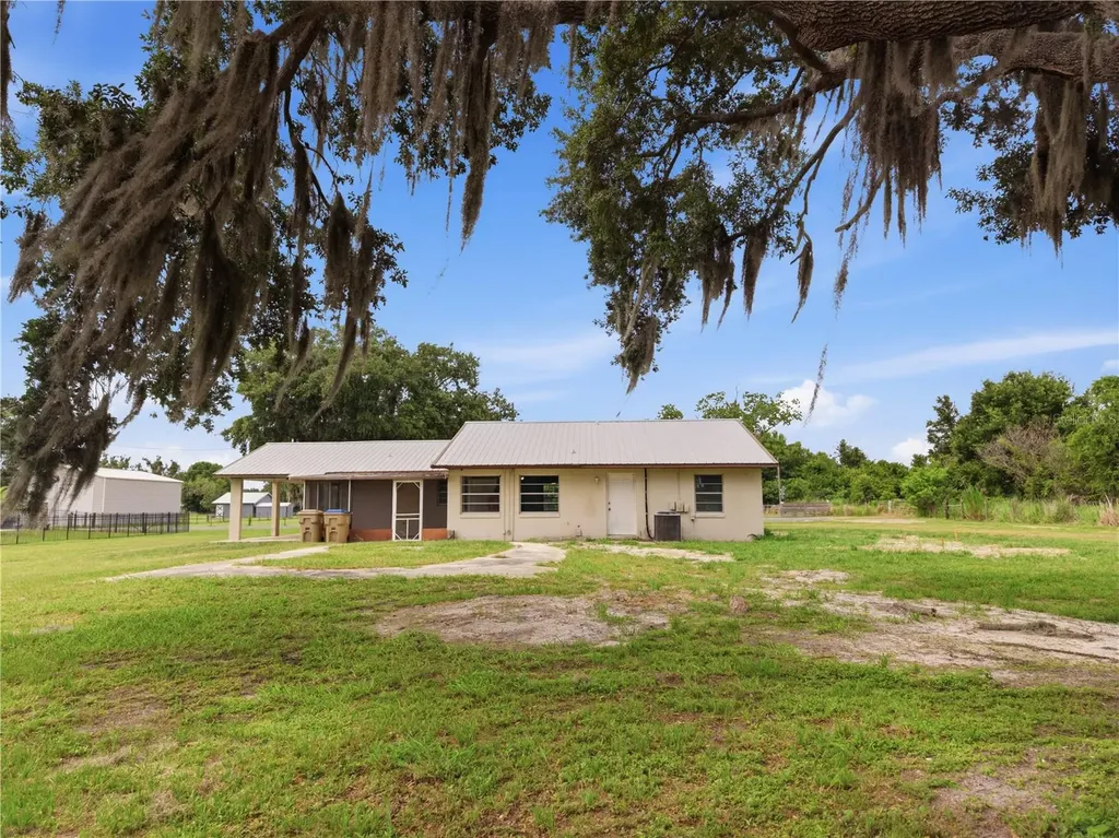 2000 Parkway Avenue St Cloud FL 34772
