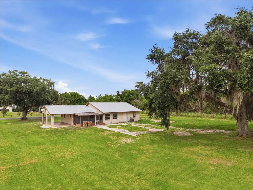 2000 Parkway Avenue St Cloud FL 34772