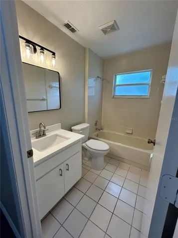 64 Bougainvillea Drive Debary FL 32713