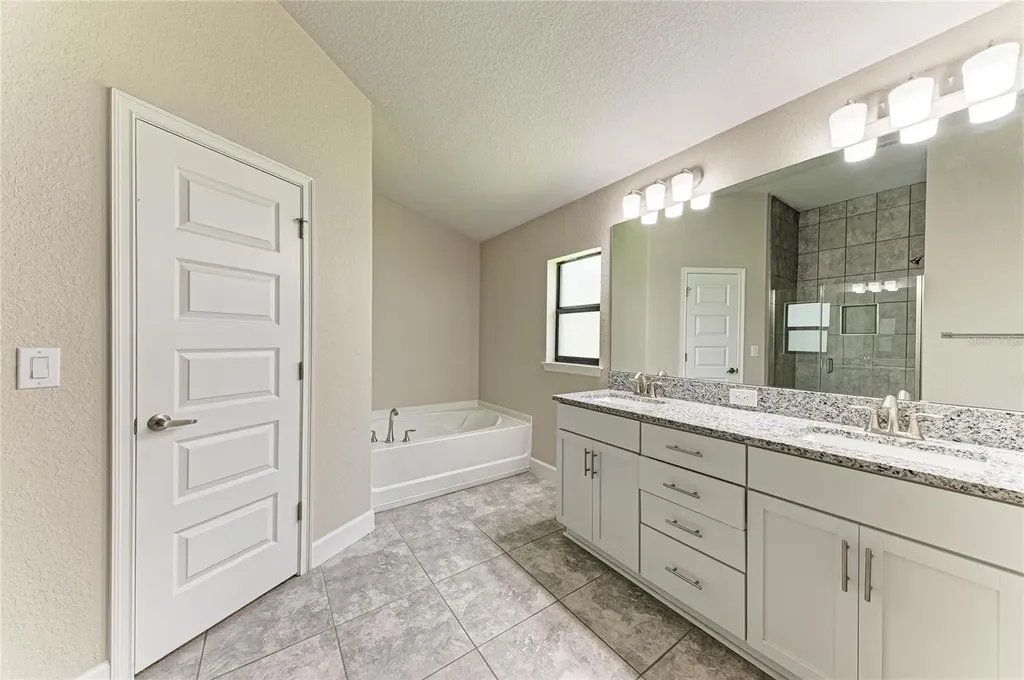 9412 43rd Court E Parrish FL 34219