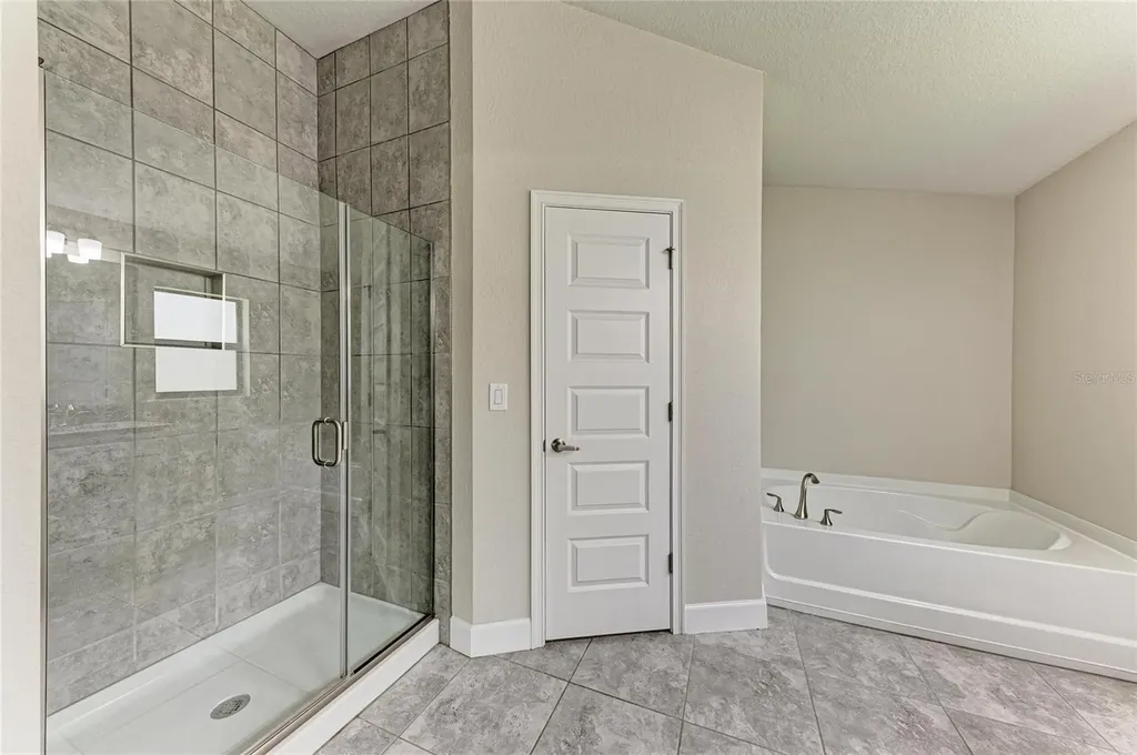 9412 43rd Court E Parrish FL 34219