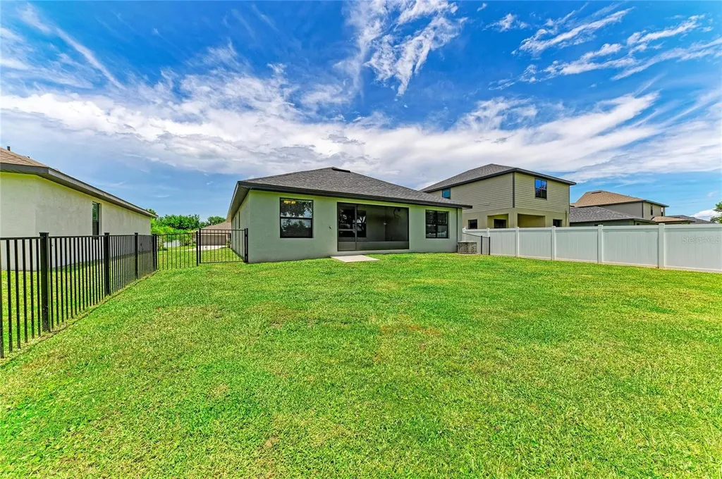 9412 43rd Court E Parrish FL 34219