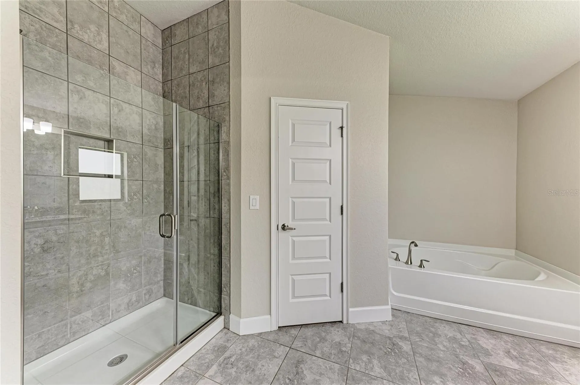 9421 43rd Court E Parrish FL 34219