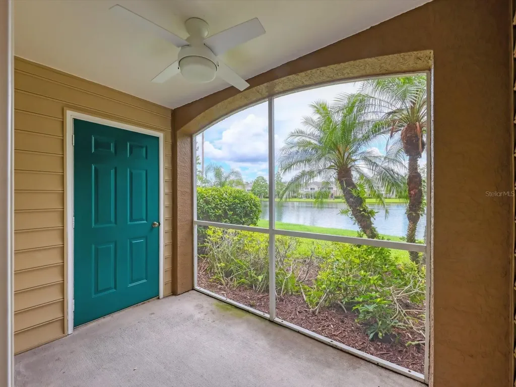 8933 Manor Loop Bradenton FL 34202