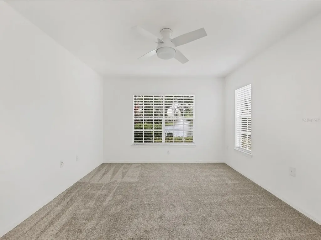 8933 Manor Loop Bradenton FL 34202