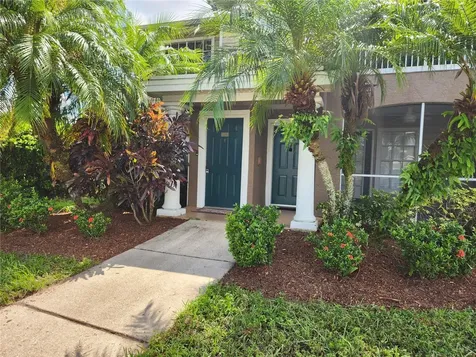8933 Manor Loop Bradenton FL 34202