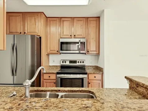 8933 Manor Loop Bradenton FL 34202