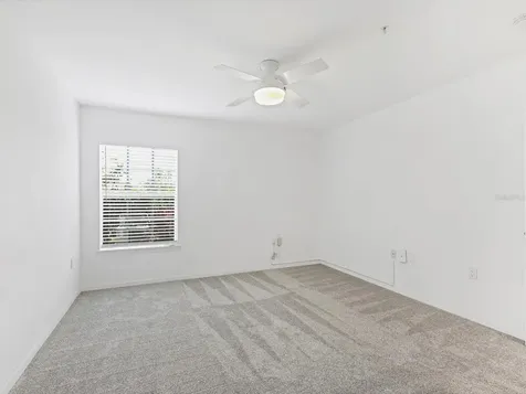 8933 Manor Loop Bradenton FL 34202