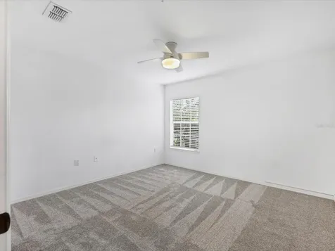 8933 Manor Loop Bradenton FL 34202